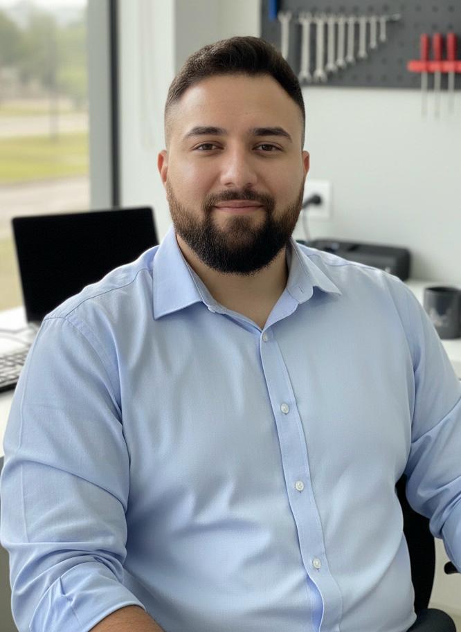 Vitor Bornatto - Engenheiro Mecânico CREA-PR 233572/D